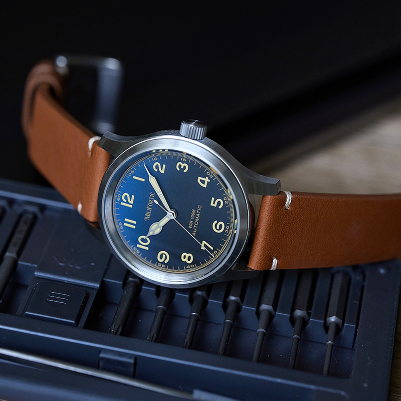 ミリフォルティック M059 フィールドウォッチ ミリタリー - Omega Watch Constellation のレビューと価格